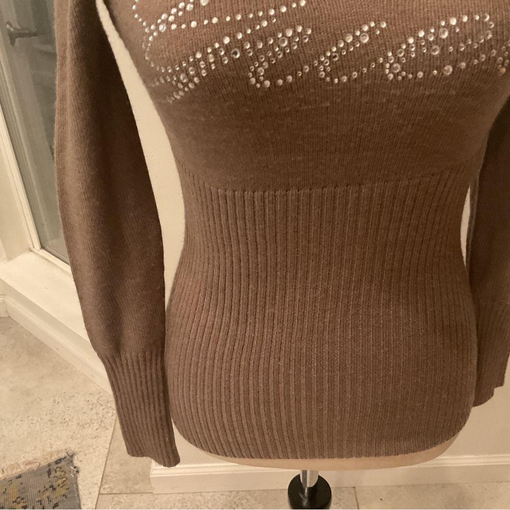 Guess Brown Off-the-Shoulder Sweater with Rhinestones - Picture 4 of 14